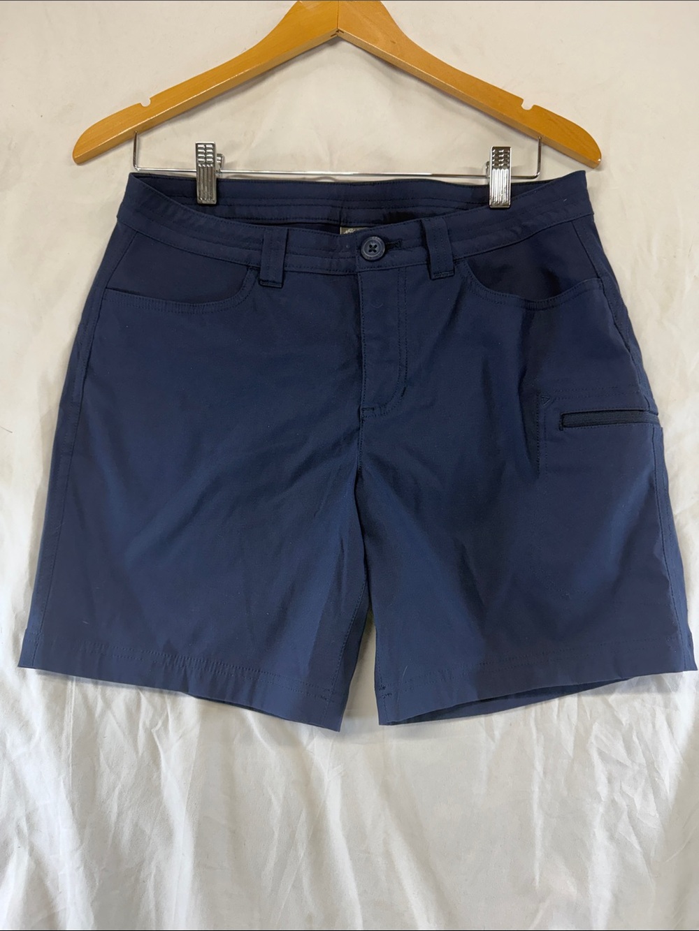 Women’s Eddie Bauer Navy Performance Shorts -